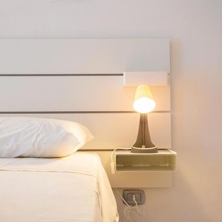 איסקיה Villa Rosa Rooms מראה חיצוני תמונה
